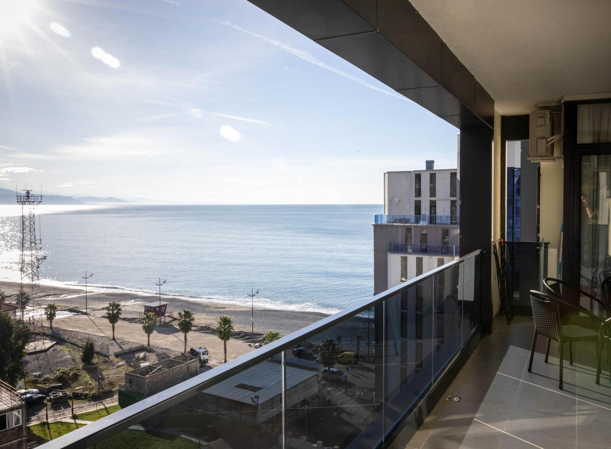 Green Side Apart Hotel Batumi Exteriér fotografie