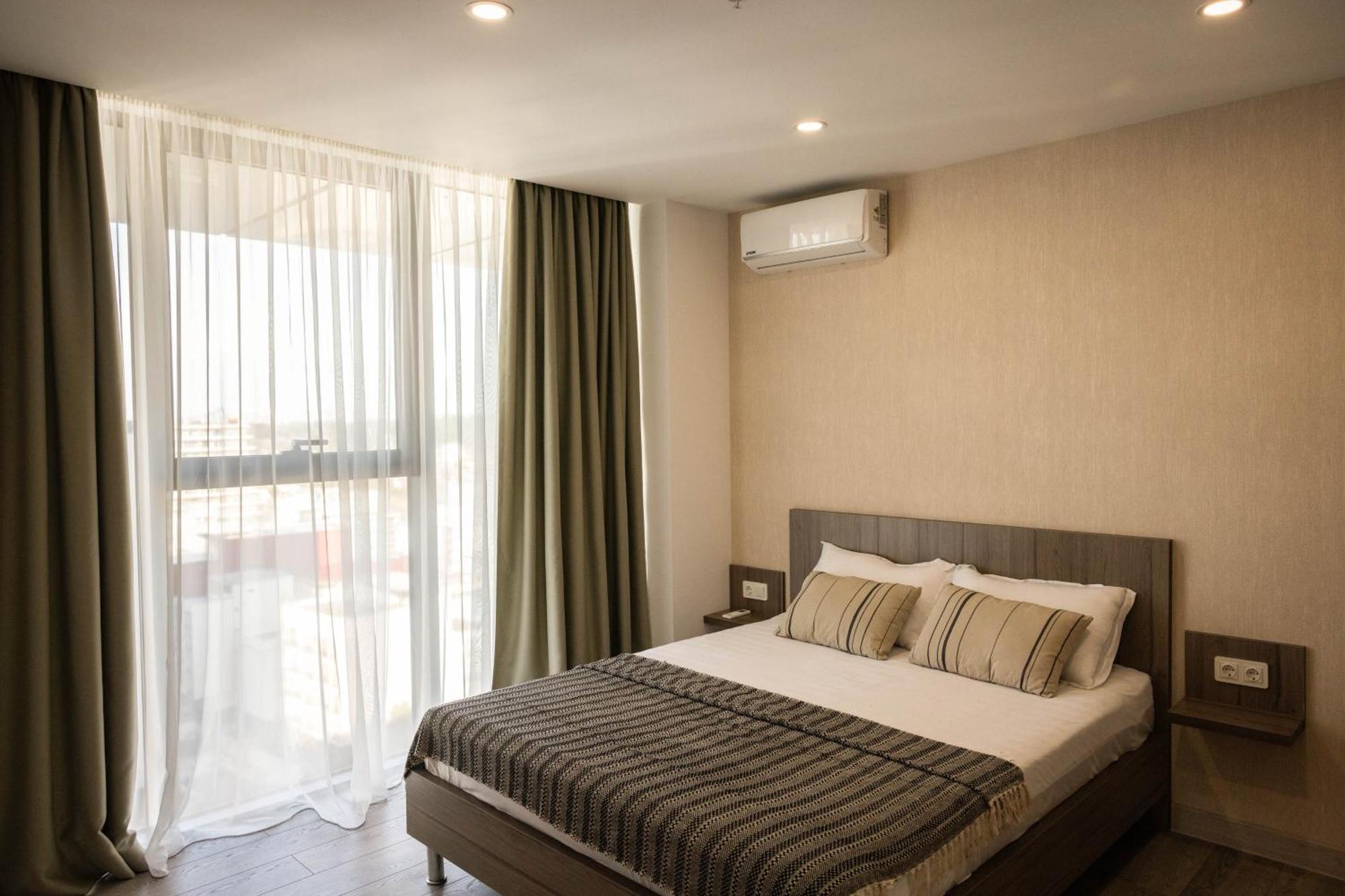 Green Side Apart Hotel Batumi Exteriér fotografie
